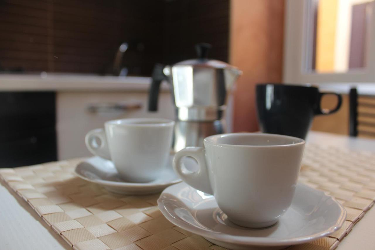 Riari 59 Rome Trastevere - Rome Vacation M&D מראה חיצוני תמונה