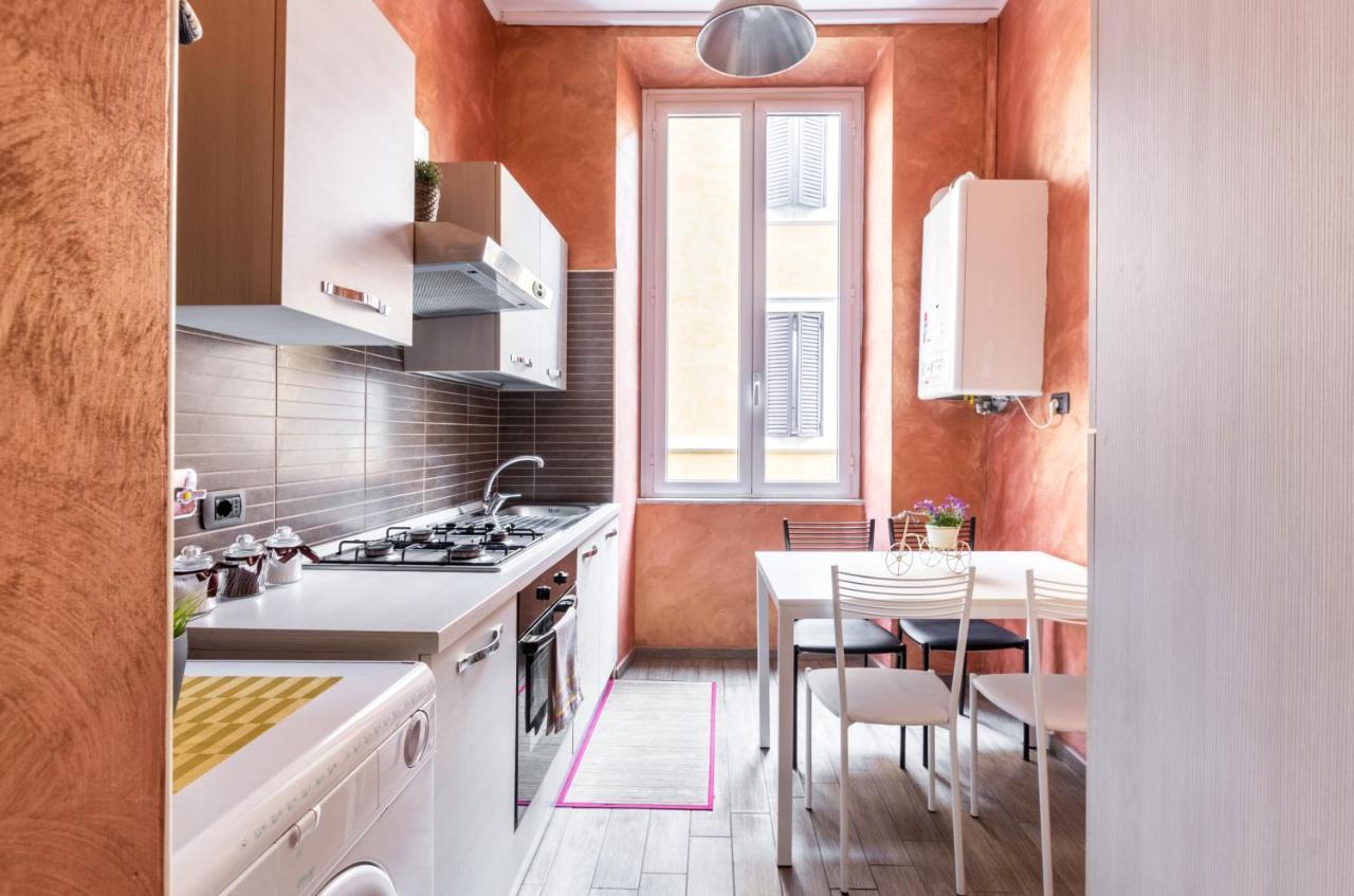 Riari 59 Rome Trastevere - Rome Vacation M&D מראה חיצוני תמונה